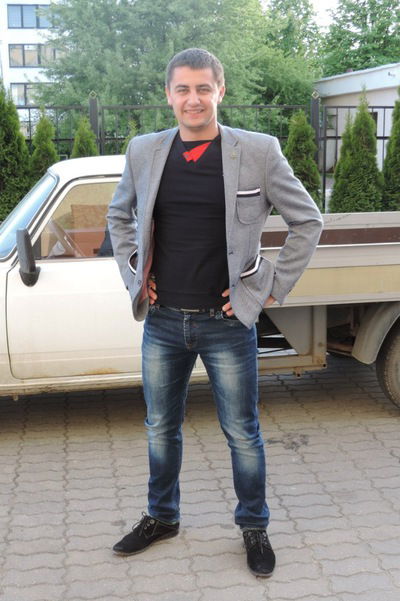 Олег Аракелян