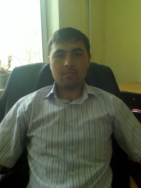 Акмал Ахмедов