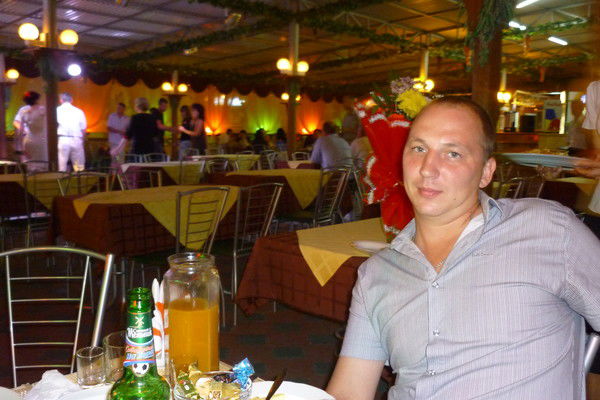 Макс Кузнецов