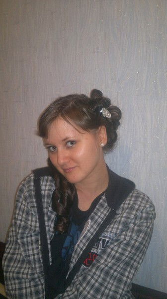 Оленька Манзурина