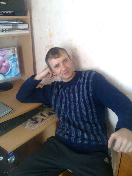 Денис Новиков