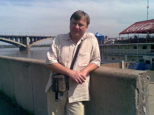 Александр Нивидомский