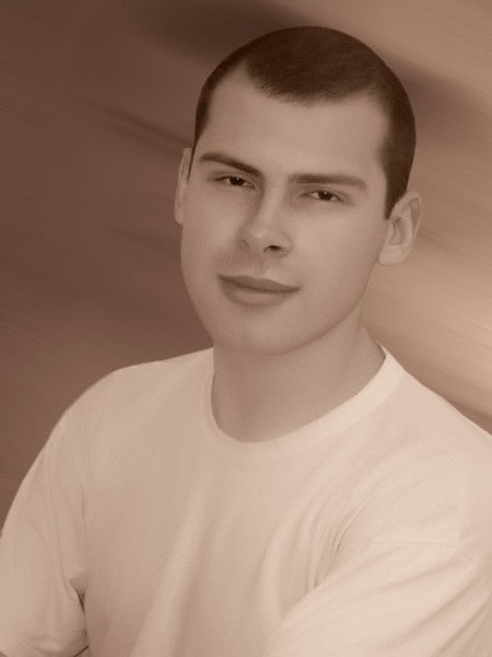 Артем Чемоданов