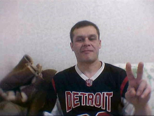 Руслан Манзай