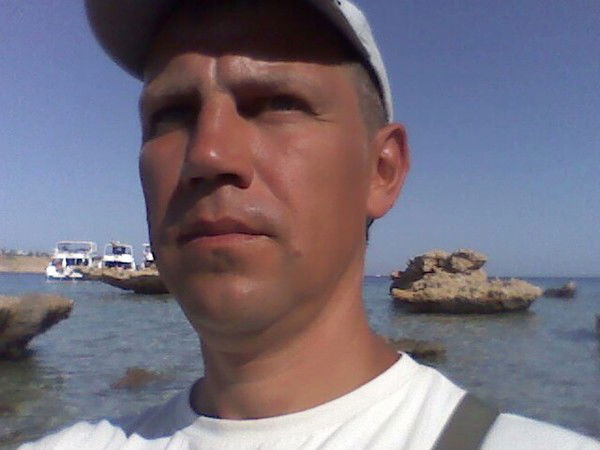 Вячеслав Комар