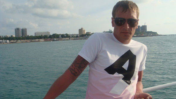 Андрей Жарков