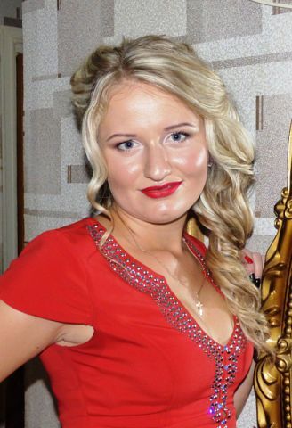 Юленька Пикалова