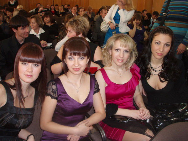 Елена Белова