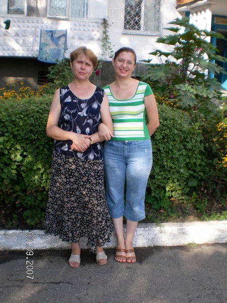 Надя Тумова