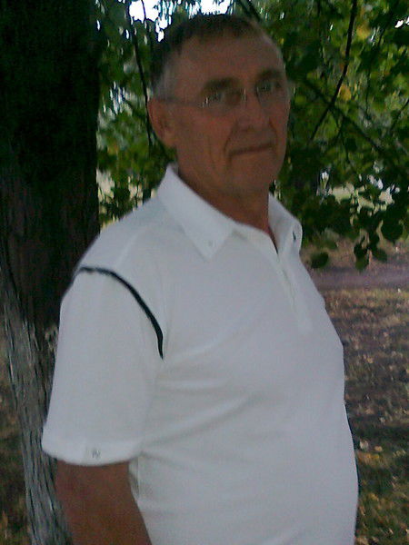 Владимир Ухов