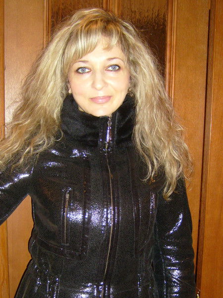 Анна Возисова