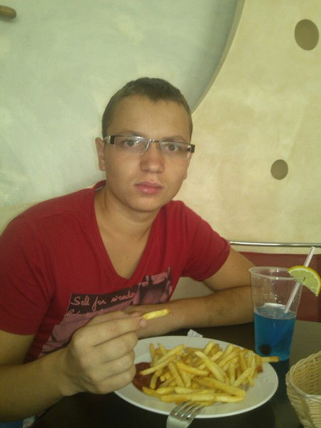 Денис Дорох