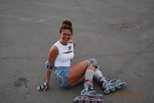 Юля Устинова