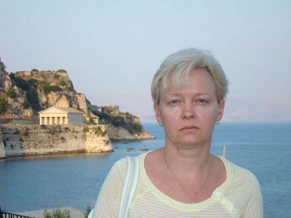 Лариса Пападопулиди