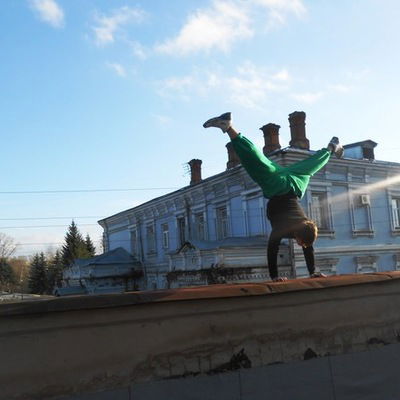 Олег Романович