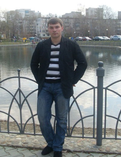 Олег Мошнинов