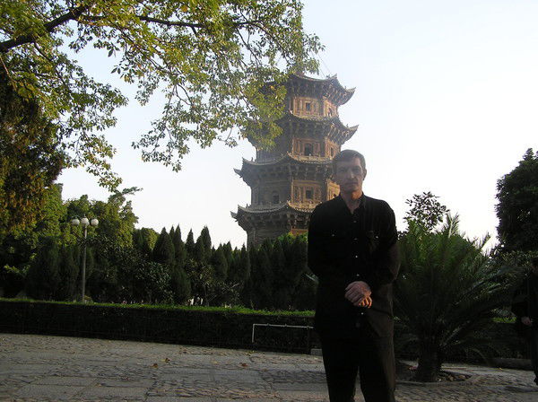 Валерий Хоценко