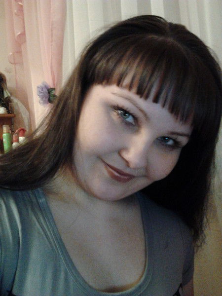 Лена Антонова