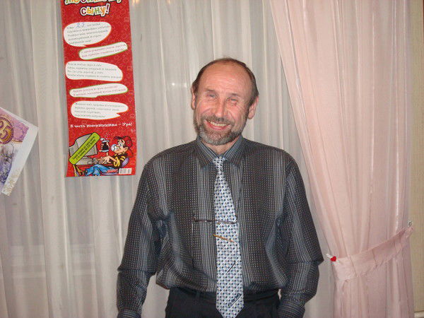 Александр Семенов