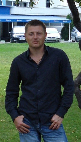 Андрей Нусс