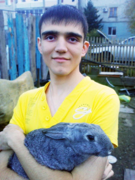 Антон Громов