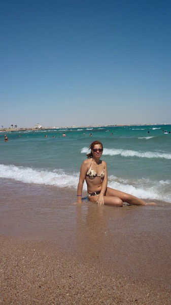 Люба Белова