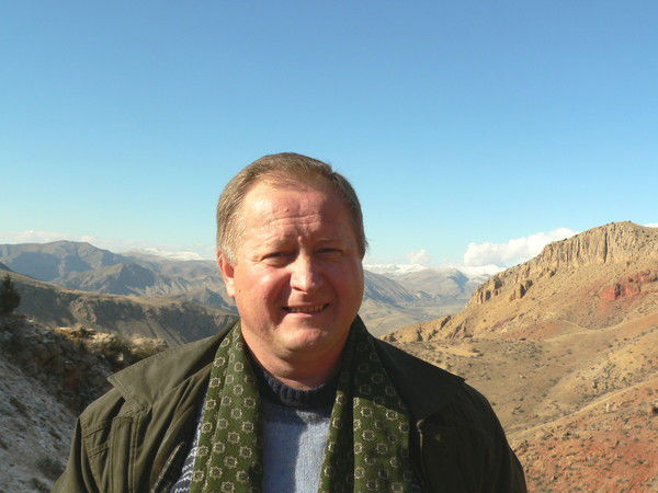 Юрий Иванов