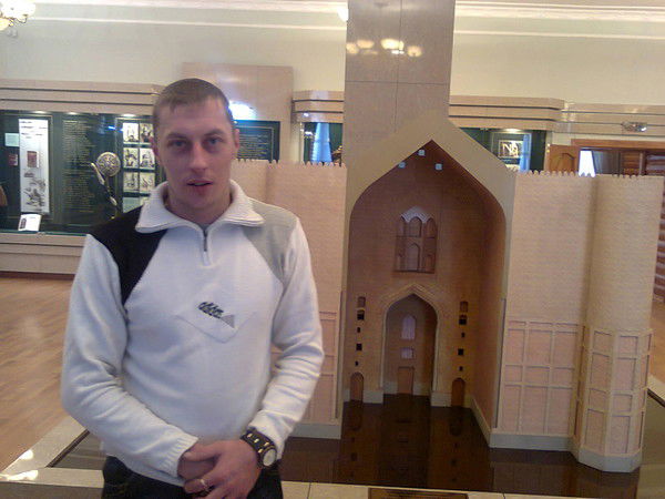 Дмитрий Романов