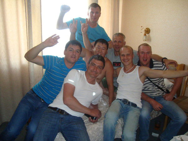 Денис Артемов