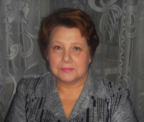 Анна Семенцова