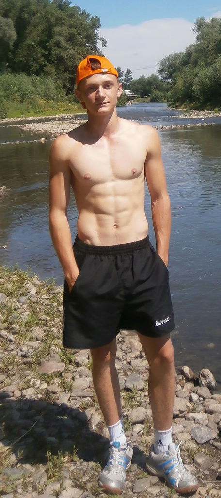 Евгений Хутенков