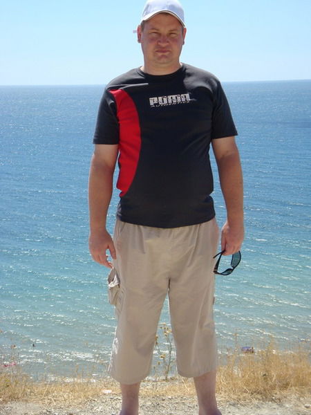 Анатолий Лазарев