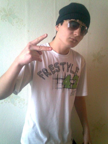 Динар Исламов