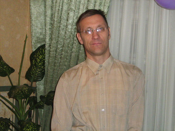 Сергей Комаров