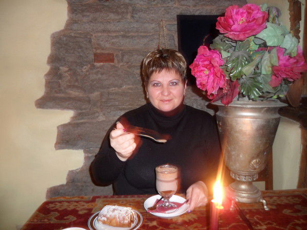 Елена Левина