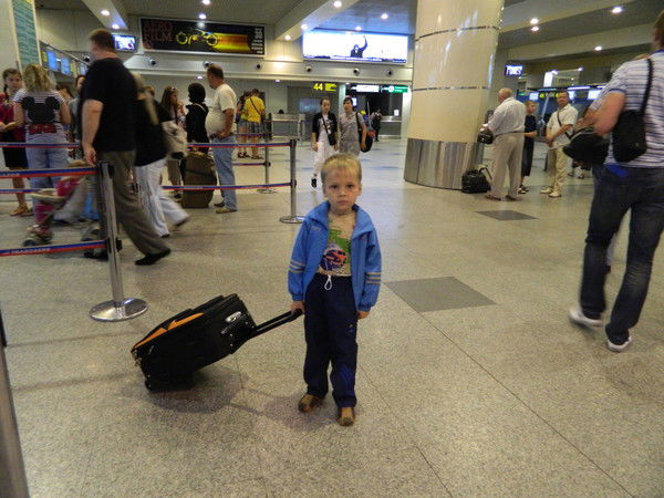 Максим Никонов