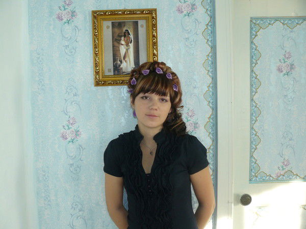 Анна Устинова