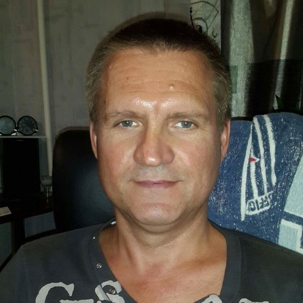 Слава Завидов