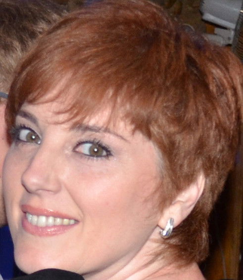 Вика Лесникова