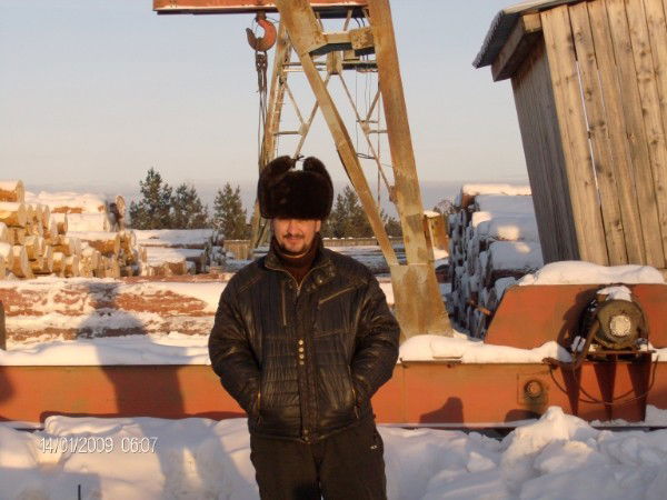 Исмон Махмадёров