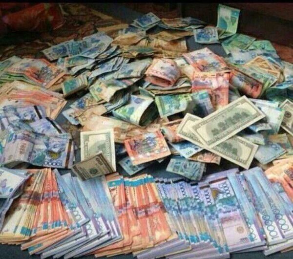 ♡♡♡♡♡♡♡♡♡ ♡♡♡♡♡♡♡♡♡