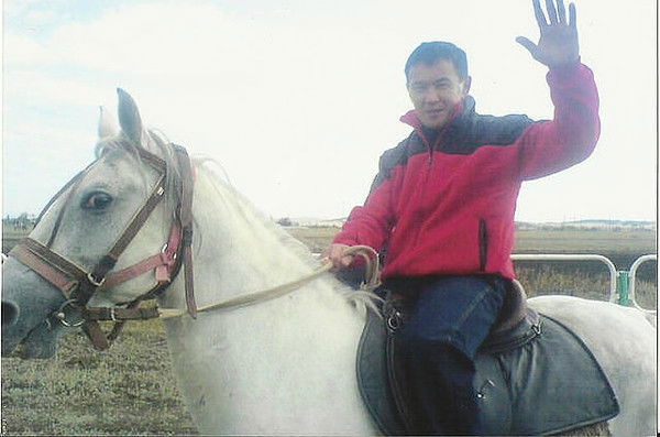 Мухтар Усин