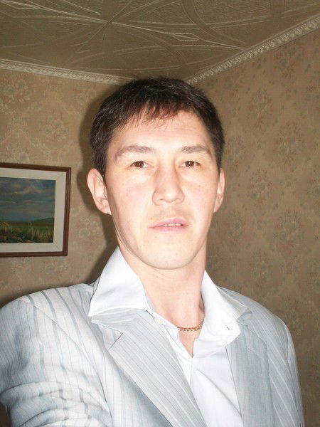 Евгений Базанов