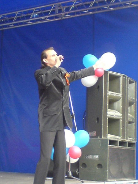 Олег Костин