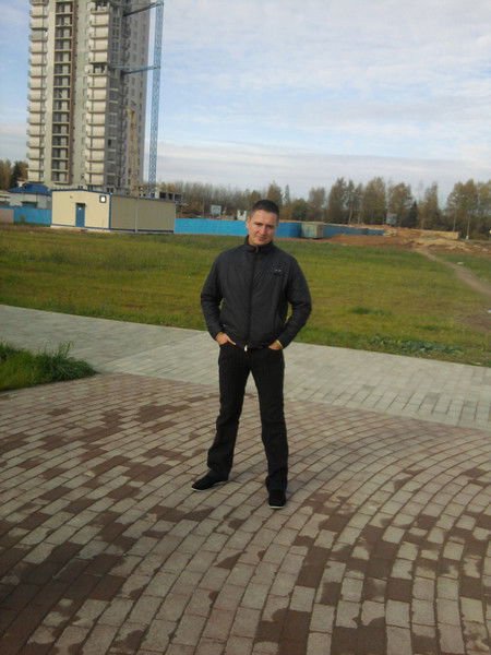 Михаил Волков