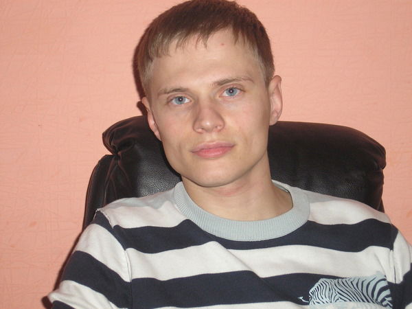 Виталий Петров