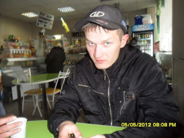 Слава Матвеев