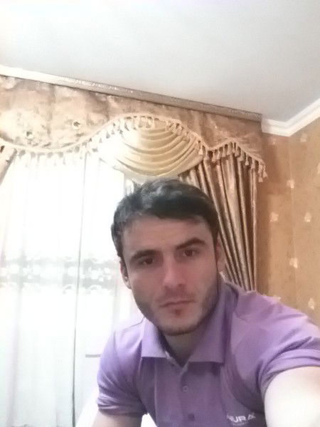 Мехродж Рахматов