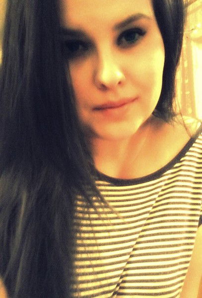 Оленька Игнатенко