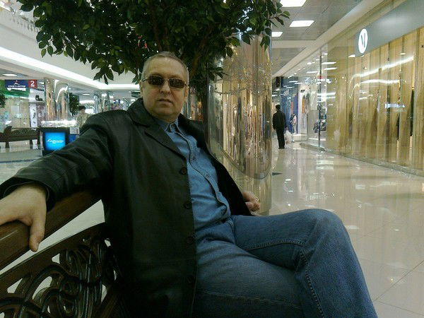 Дмитрий Новиков